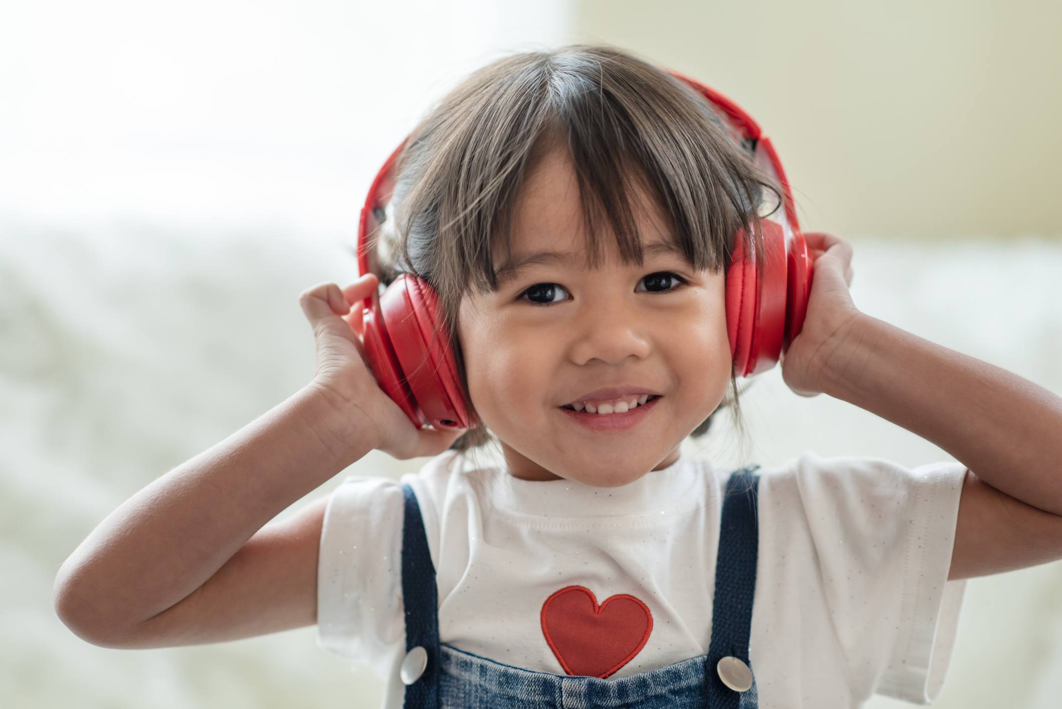 How to Set up Screen Free Music for Your Kids (while staying in the 21st  century!) « TheMotherCompany TheMotherCompany